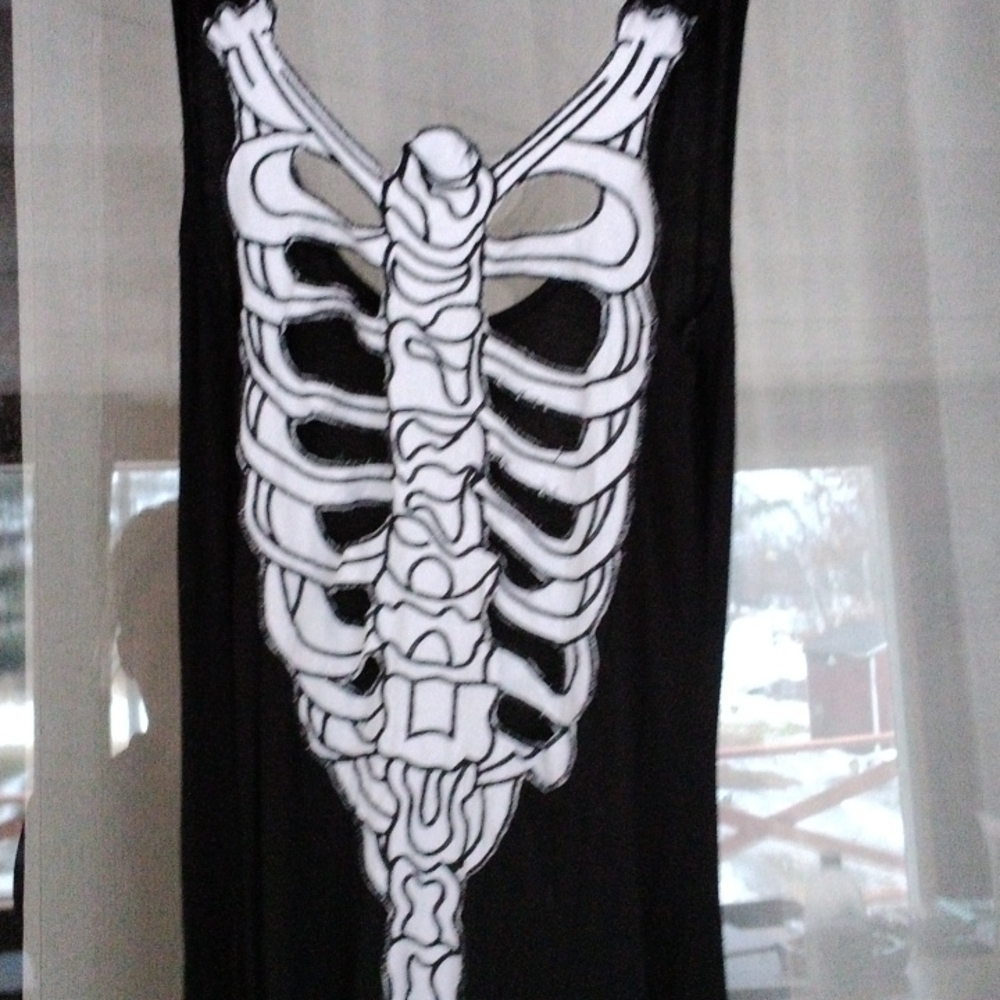 Teenage Runaway Small Skeleton Gown